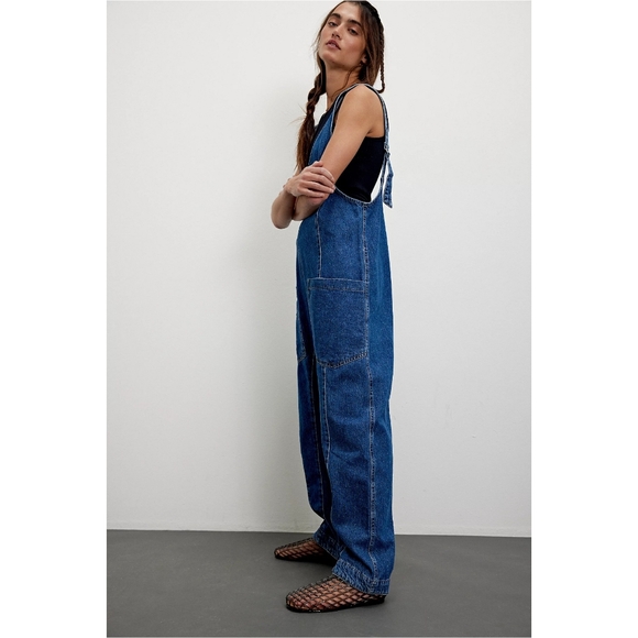 SOLD. - Picture 2 of 11